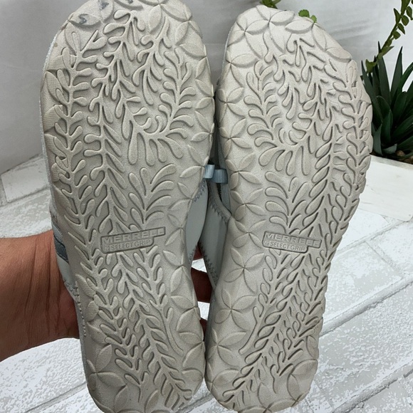 Merrell Light Gray Slide Sandals - Picture 2 of 4